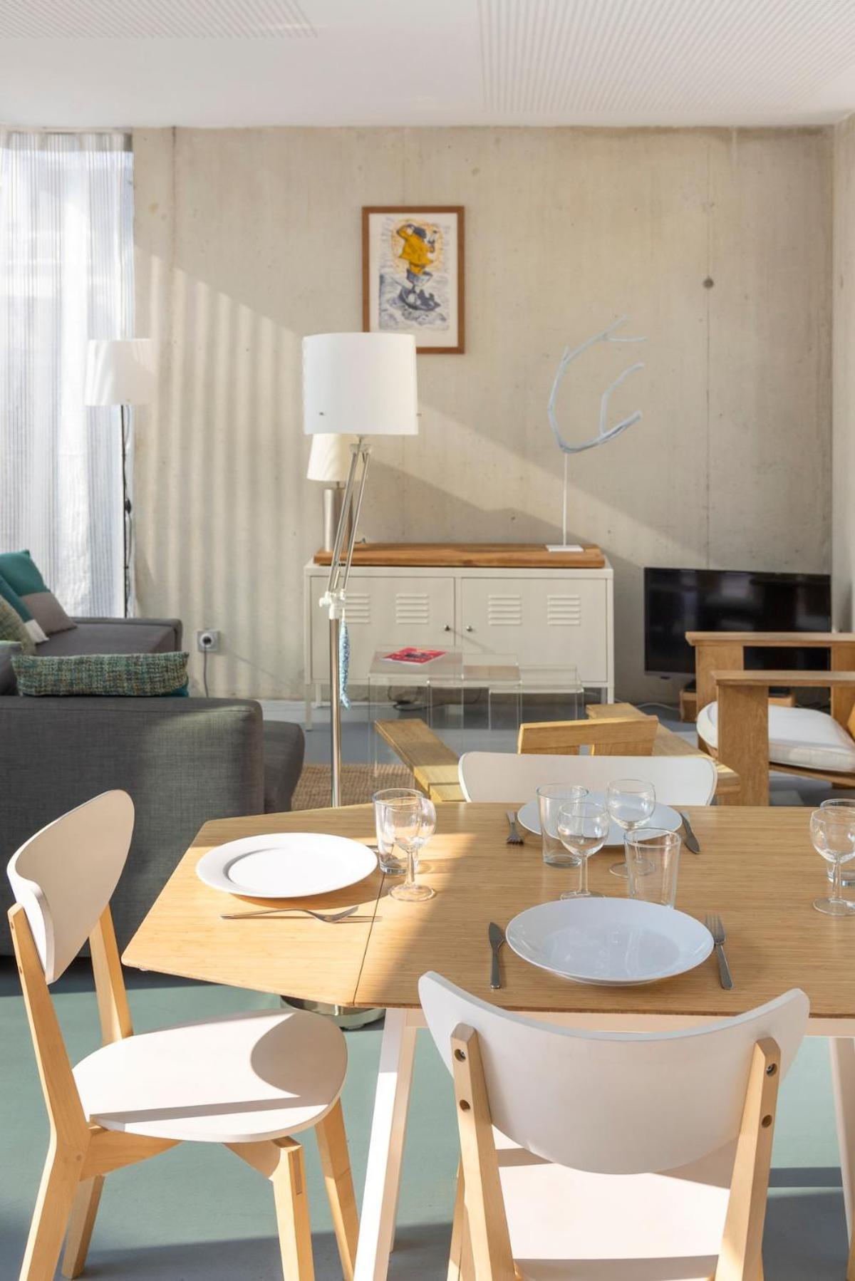 Habiter La Ville, Un Art Contemporain Hébergement de vacances